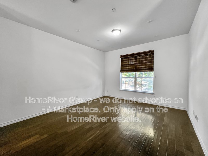 Move-in Ready! Modern 3BR Townhome | Corner Unit | Balcony! property image