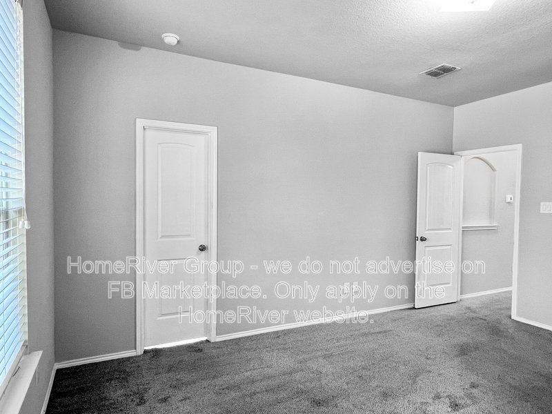 Spacious 3BR | 2-Car Garage | Pet-Friendly. property image