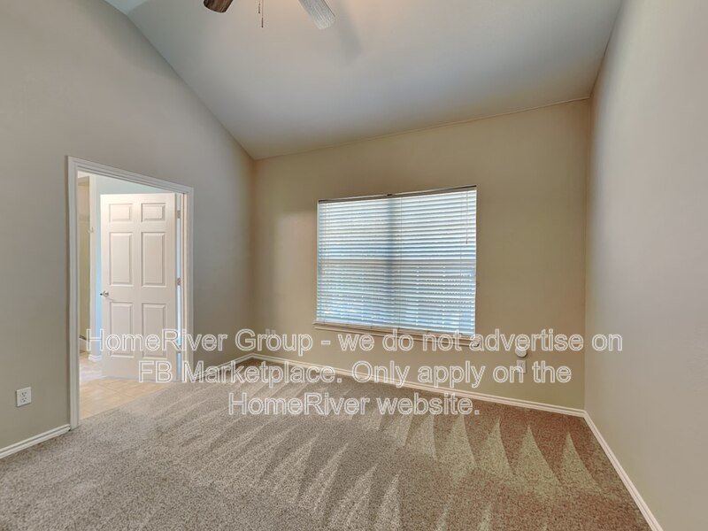 4 BR Home w/ Attached 2 Car Garage | Gas Fireplace | Granite Counters property image