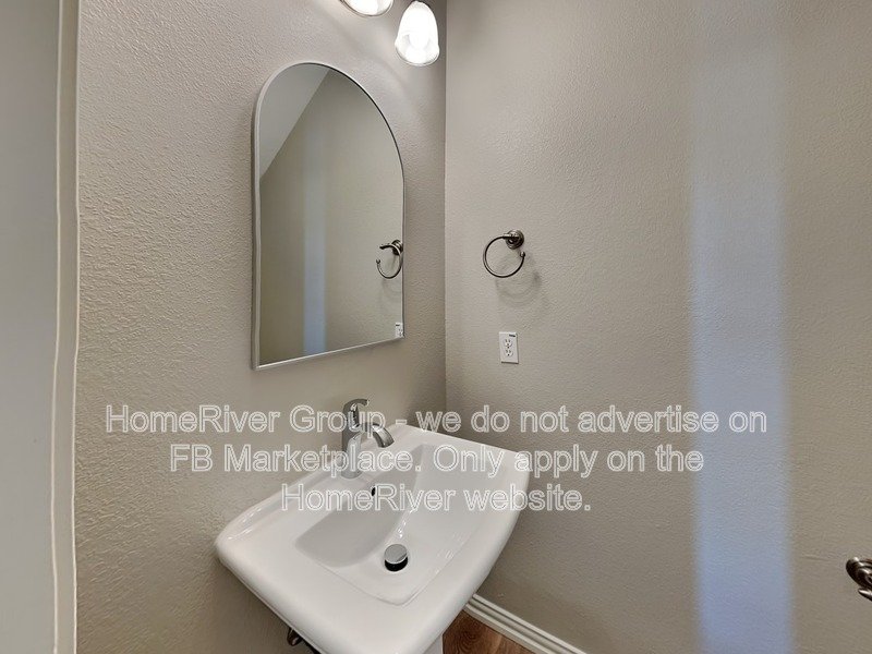 4 BR Home w/ Attached 2 Car Garage | Gas Fireplace | Granite Counters property image