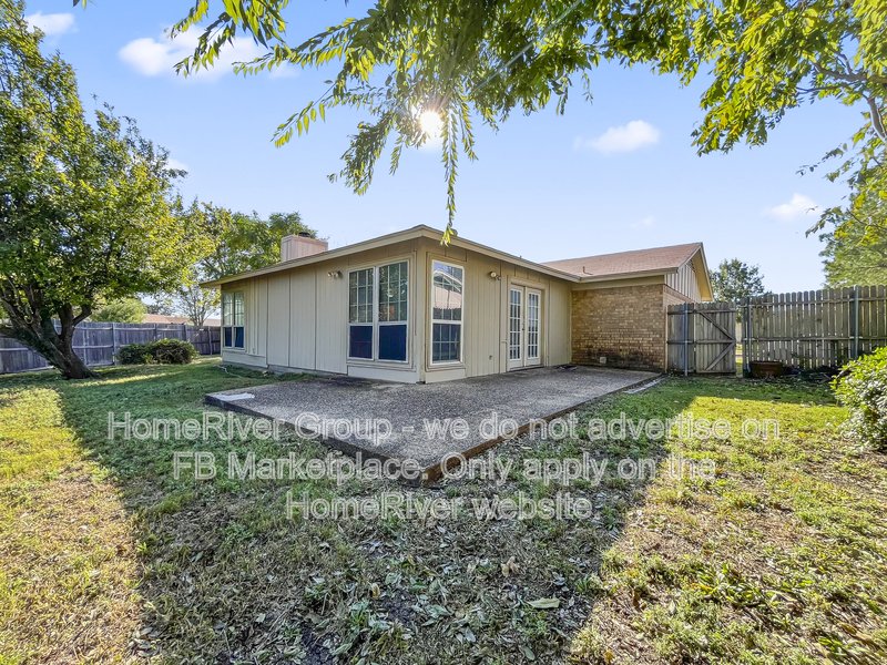 Pet-Friendly 3BR | Fenced Yard | Section 8 Accepted. property image