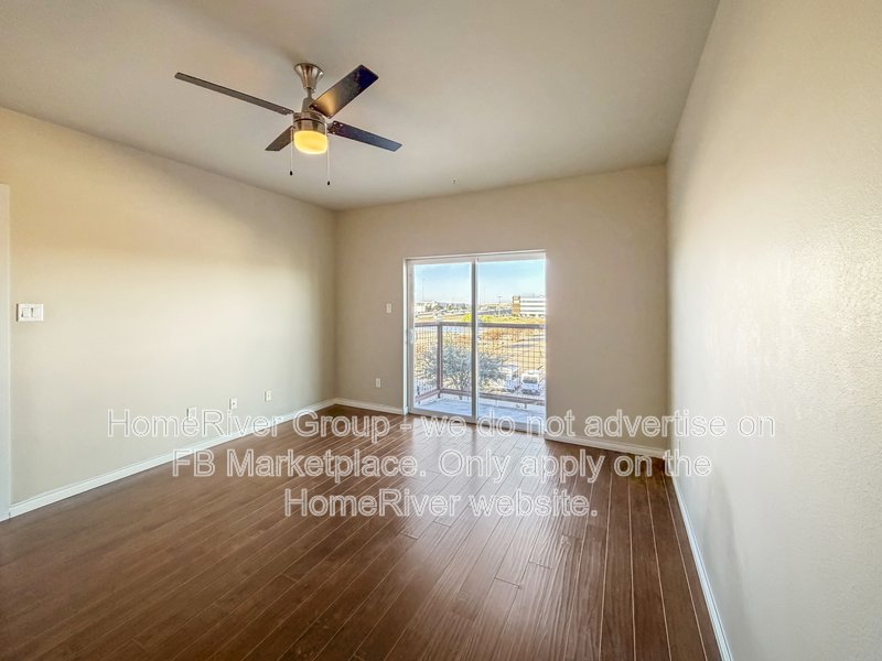 Move-in Ready! Schedule a showing today! property image