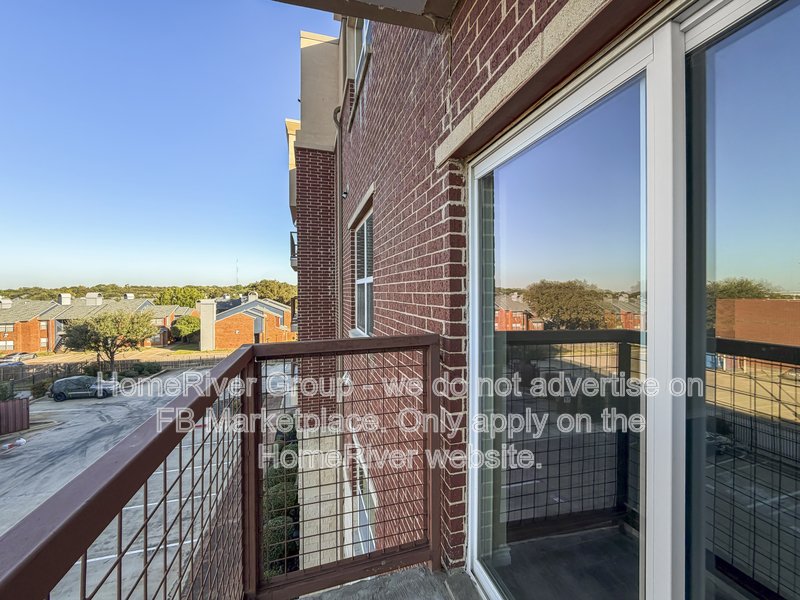 Move-in Ready! Schedule a showing today! property image