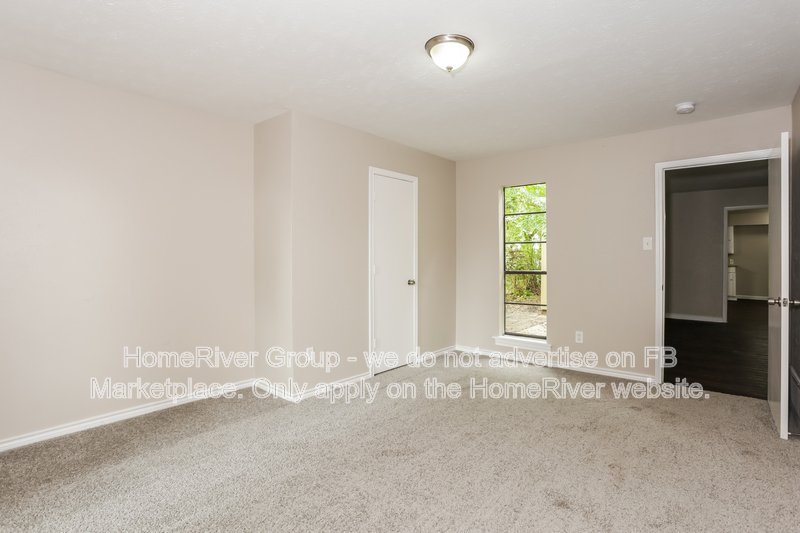Available Now! 308 Cedar St property image