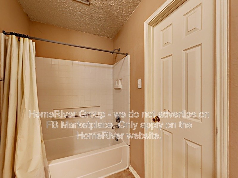 5 BR Home | Fireplace | Chefs Kitchen | Fenced Yard w/ property image