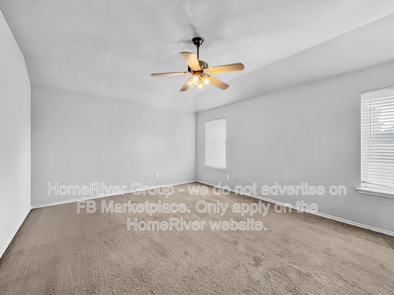 Move-in Ready! 3 BR, 2 BA | Covered Patio | Crosby Elementary School property image