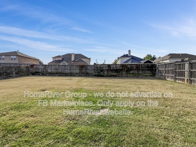 Move-in Ready! 3 BR, 2 BA | Covered Patio | Crosby Elementary School property image