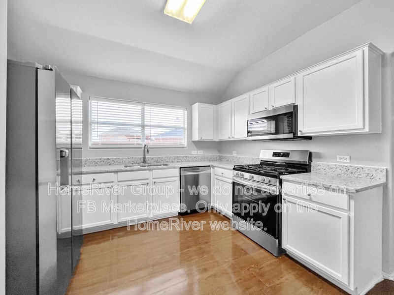 Available Now! 1303 Ransom Dr property image