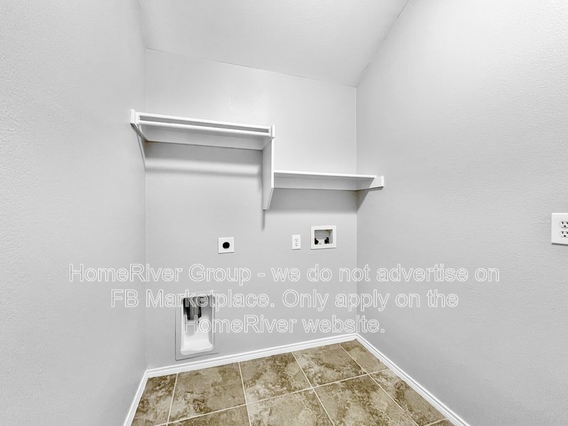 Available Now! 1303 Ransom Dr property image