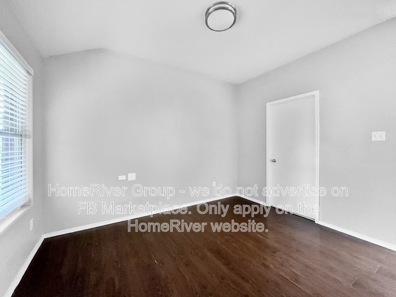 Available Now! 1303 Ransom Dr property image