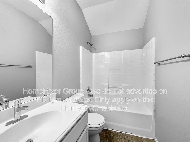 Available Now! 1303 Ransom Dr property image