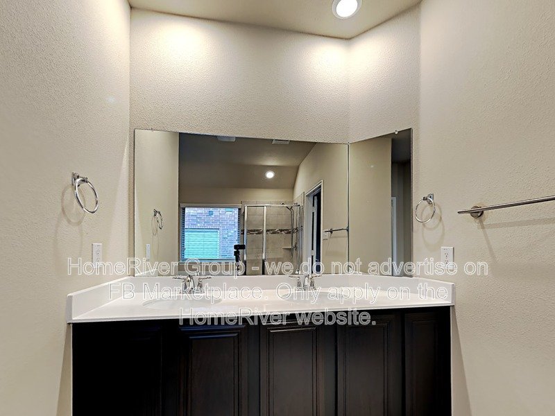 Pet-friendly! 4 Bedroom, 2 Bath in Clements Ranch property image