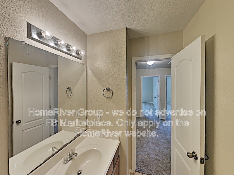 Pet-Friendly 4BR Townhome | Reserved Parking | Open Layout property image