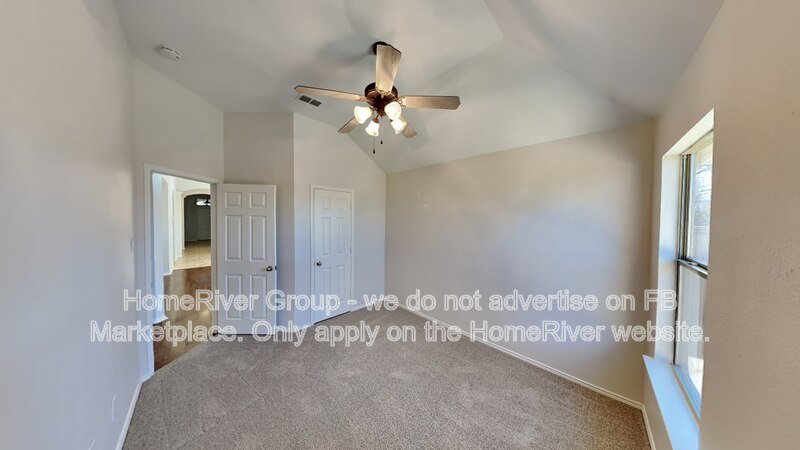 Available Now! 15517 Adlong Dr, Roanoke, TX 76262, USA property image