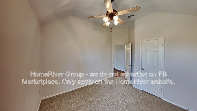 Available Now! 15517 Adlong Dr, Roanoke, TX 76262, USA property image