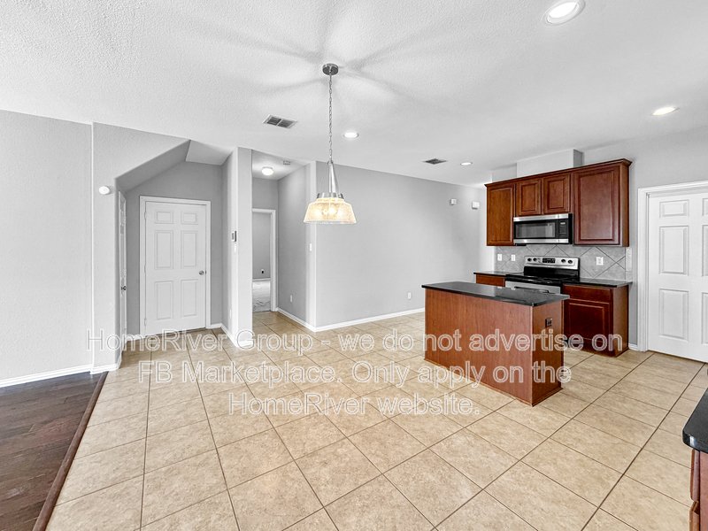 4 BR Home | Gas Fireplace | Fenced Yard | Community Pool | property image