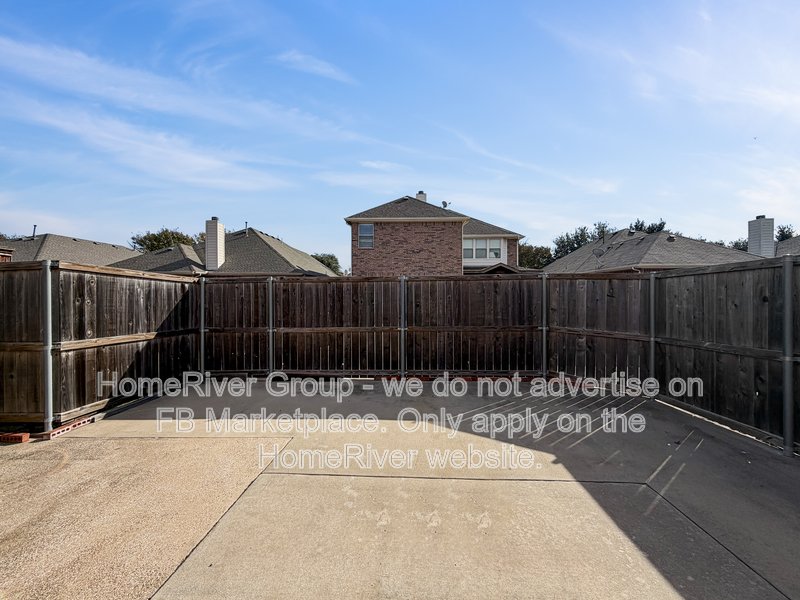 4 BR Home | Gas Fireplace | Fenced Yard | Community Pool | property image