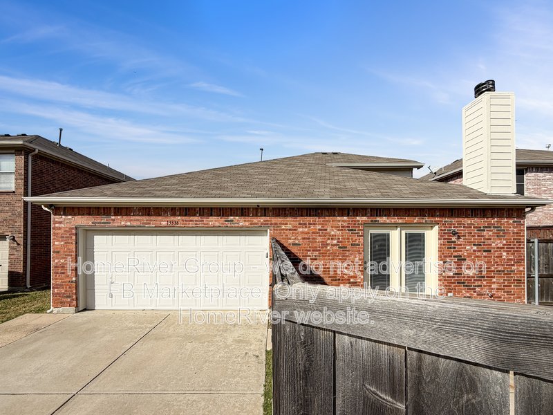 4 BR Home | Gas Fireplace | Fenced Yard | Community Pool | property image