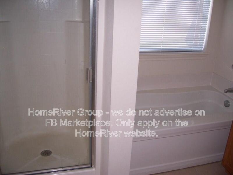 4 BR Home | Fireplace | fenced Yard | Community Pool property image