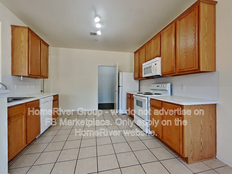 Spacious 4BR 2-Story | Fridge | W&amp;amp;amp;amp;amp;D. property image