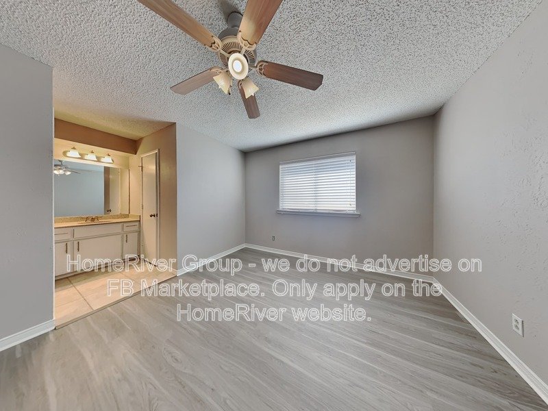 Spacious 3BR with Sunroom | Stainless Appliances | Pet-friendly. property image