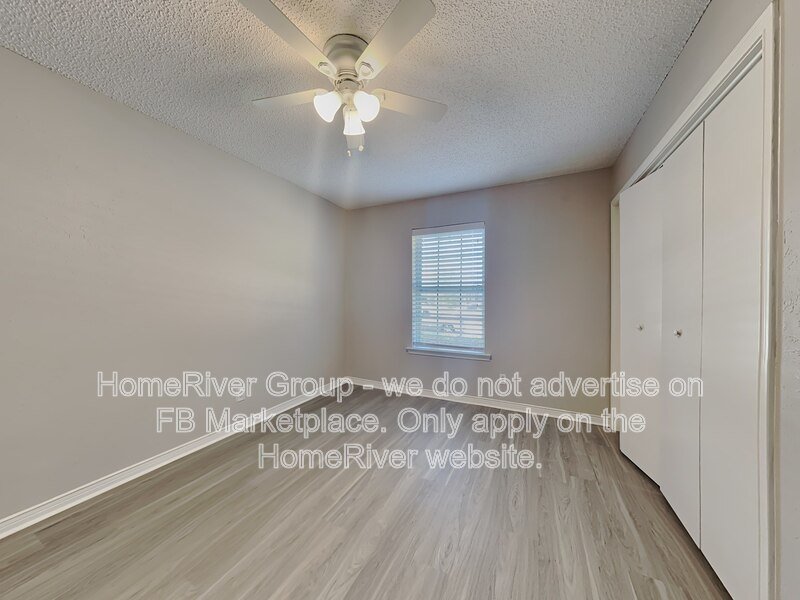 Spacious 3BR with Sunroom | Stainless Appliances | Pet-friendly. property image