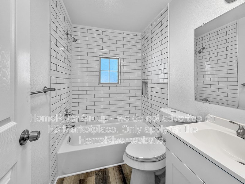 4 Bedroom Home | Fireplace | Back Deck | Modern Kitchen property image