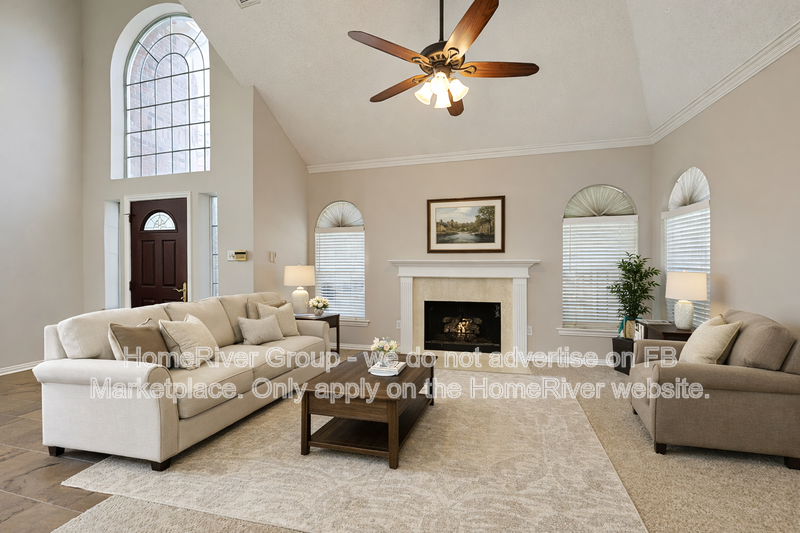 Garage Parking | In-Unit Laundry | 3BR Home | Fridge Included. property image