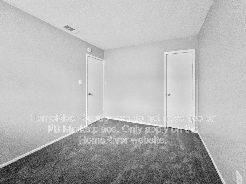 Spacious 3BR with Fireplace | Outside Storage | Internet Available. property image