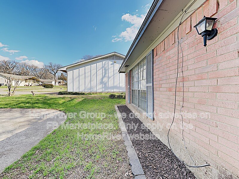 Spacious 4BR | Pets OK | 2-Car Garage. property image