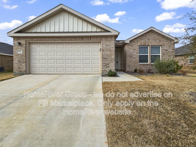 Available Now! 537 Jameson St, Springtown, TX 76082 property image