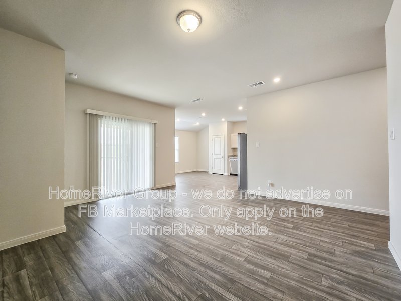 Available Now! 537 Jameson St, Springtown, TX 76082 property image