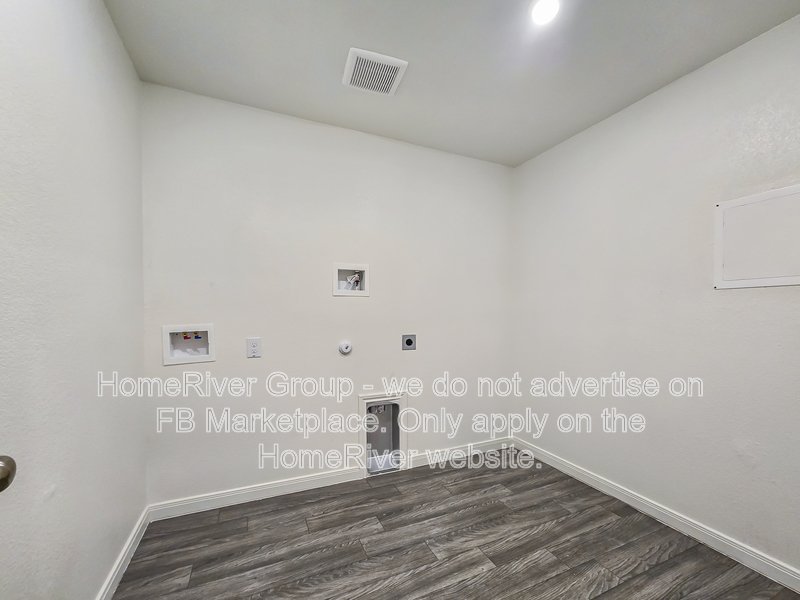 Available Now! 537 Jameson St, Springtown, TX 76082 property image