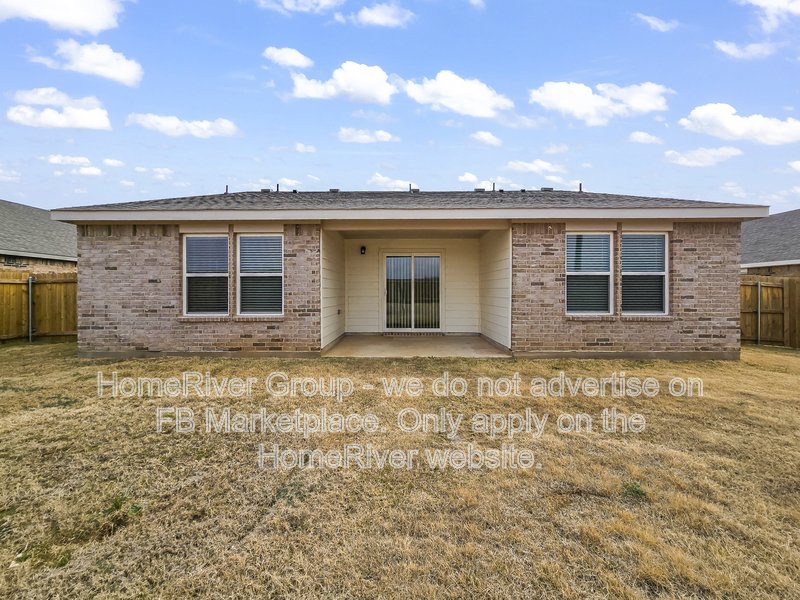 Available Now! 537 Jameson St, Springtown, TX 76082 property image