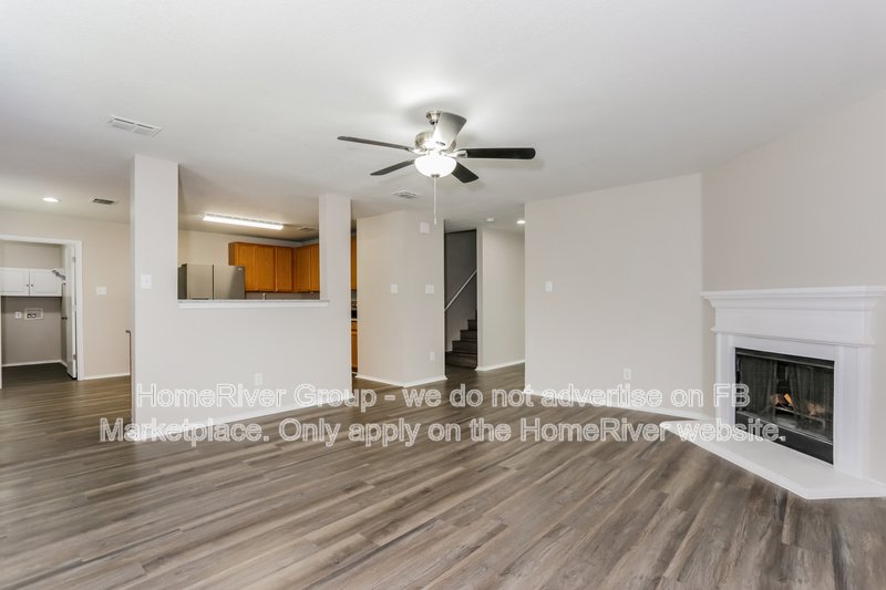 Available Now! Amazing 5 beds and 2.5 baths home! property image