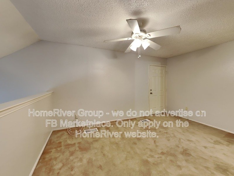 Arlington Oaks Oasis: Modern Condo Living Awaits! property image