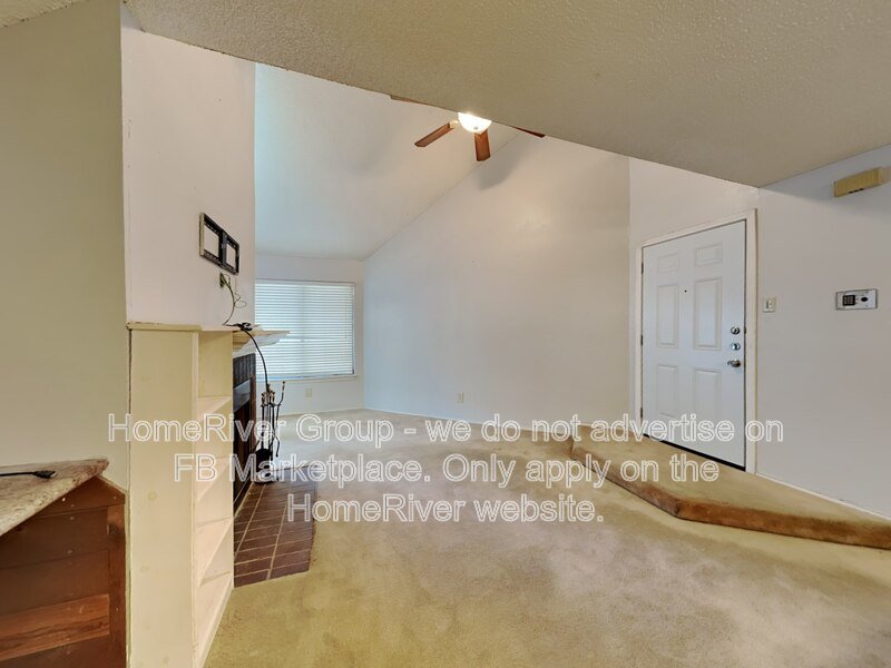 Arlington Oaks Oasis: Modern Condo Living Awaits! property image