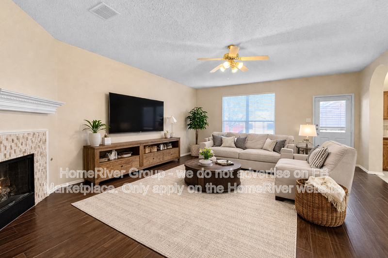 5 BR Home | Fireplace | Chefs Kitchen | Fenced Yard w/ Shed property image