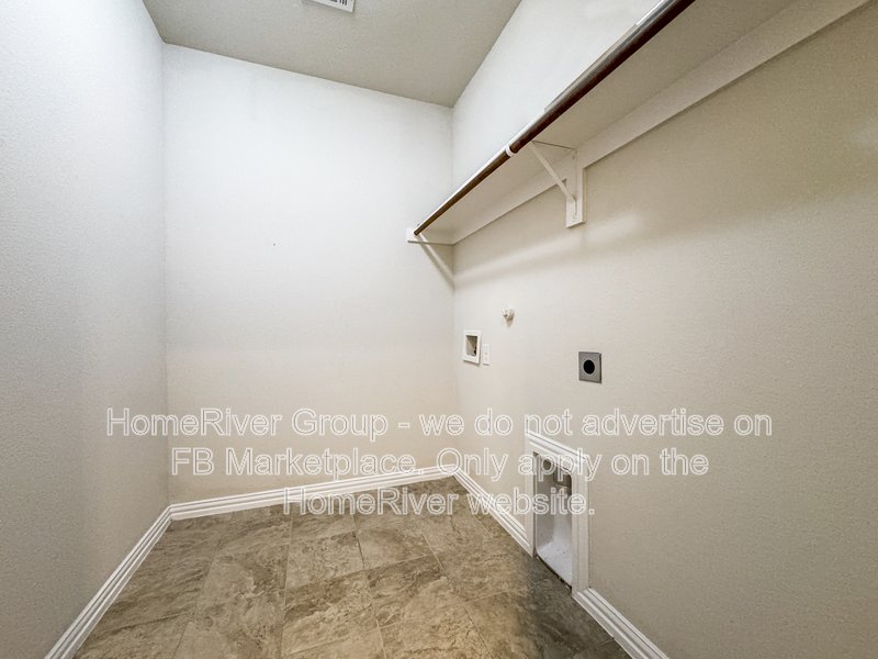 Move-in Ready 4 BR Home | Gas Fireplace and Burners | Community Pool property image