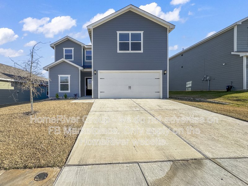 Available Now! Amazing 5 beds and 2.5 baths home! property image