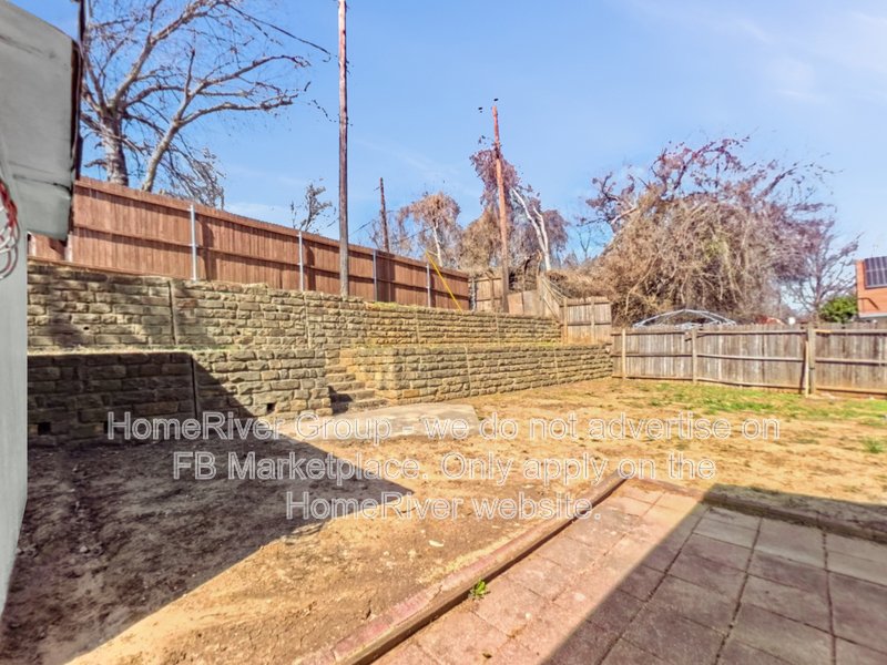 5 BR Home | Fireplace | Game Room | Covered Patio property image