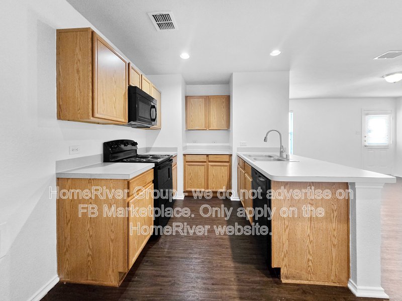 3 BR Home | Crowley ISD | Breakfast Bar | Patio property image