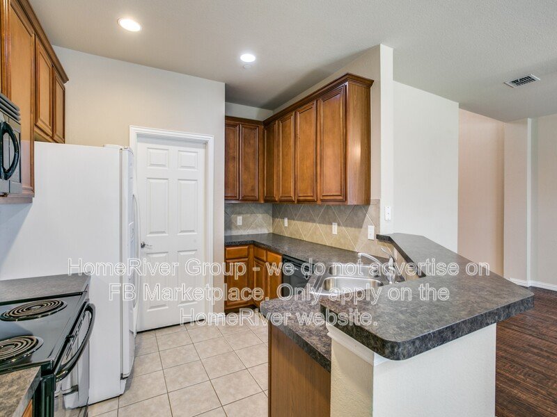 Charming 3-Bed | Frisco ISD | Community Pool. property image