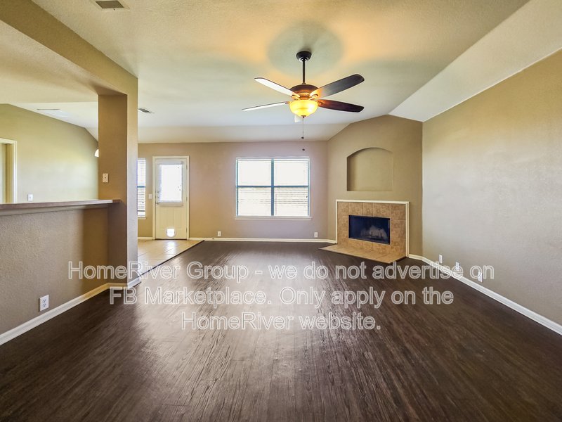 4 BR Home | Midlothian ISD | Breakfast Bar | Fenced Yard property image