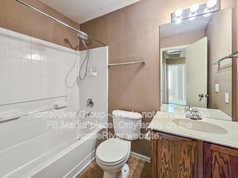 4 BR Home | Midlothian ISD | Breakfast Bar | Fenced Yard property image