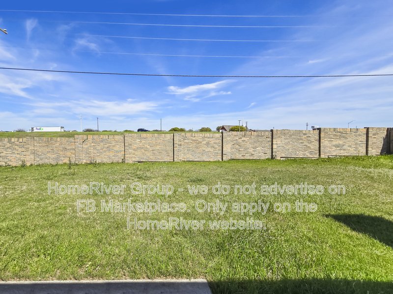 4 BR Home | Midlothian ISD | Breakfast Bar | Fenced Yard property image