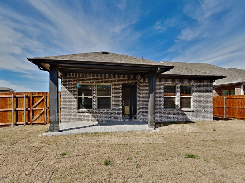 Stunning 3-Bed | Corner Lot Home | in McKinney ISD property image