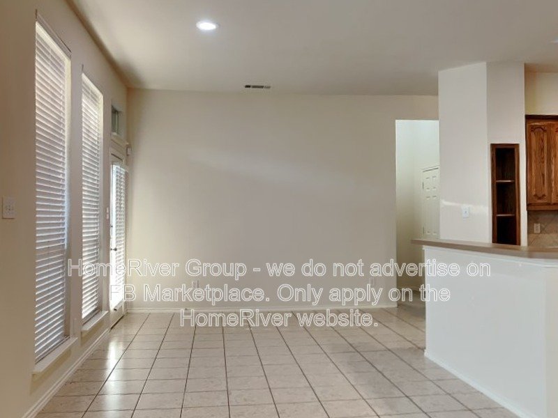Fabulous 4BR | Community Pool | Garage. property image