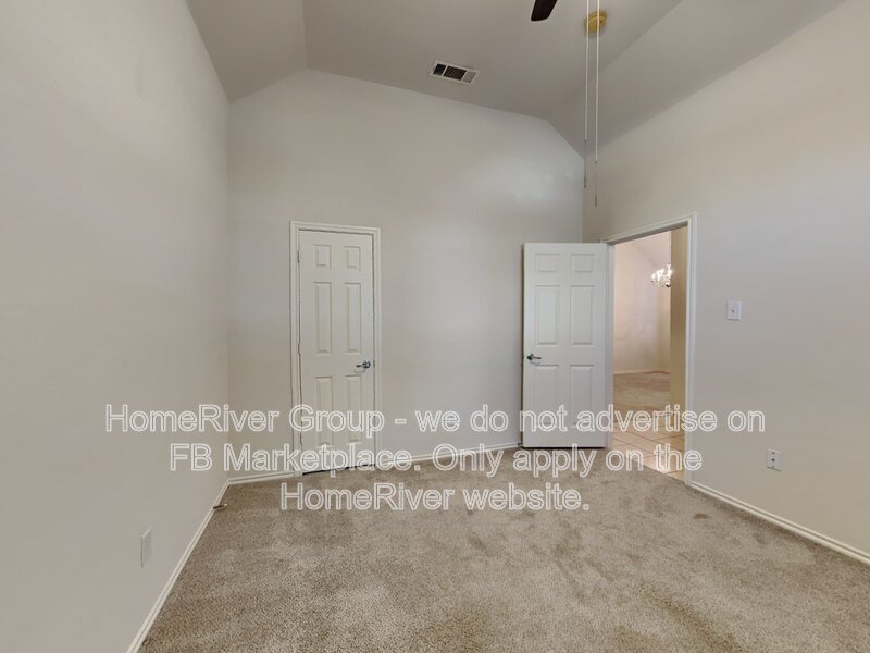 Fabulous 4BR | Community Pool | Garage. property image