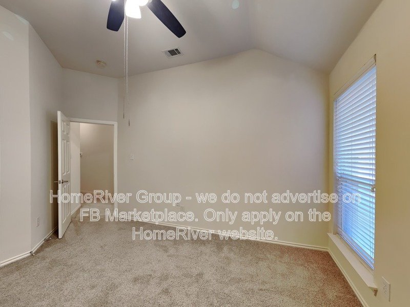 Fabulous 4BR | Community Pool | Garage. property image